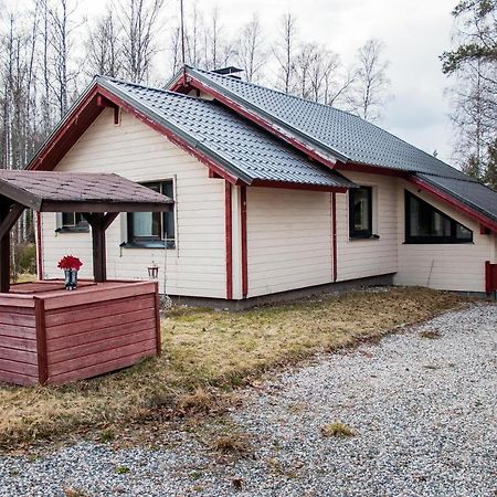 Cottage Kesaeranta Kumia Екстер'єр фото